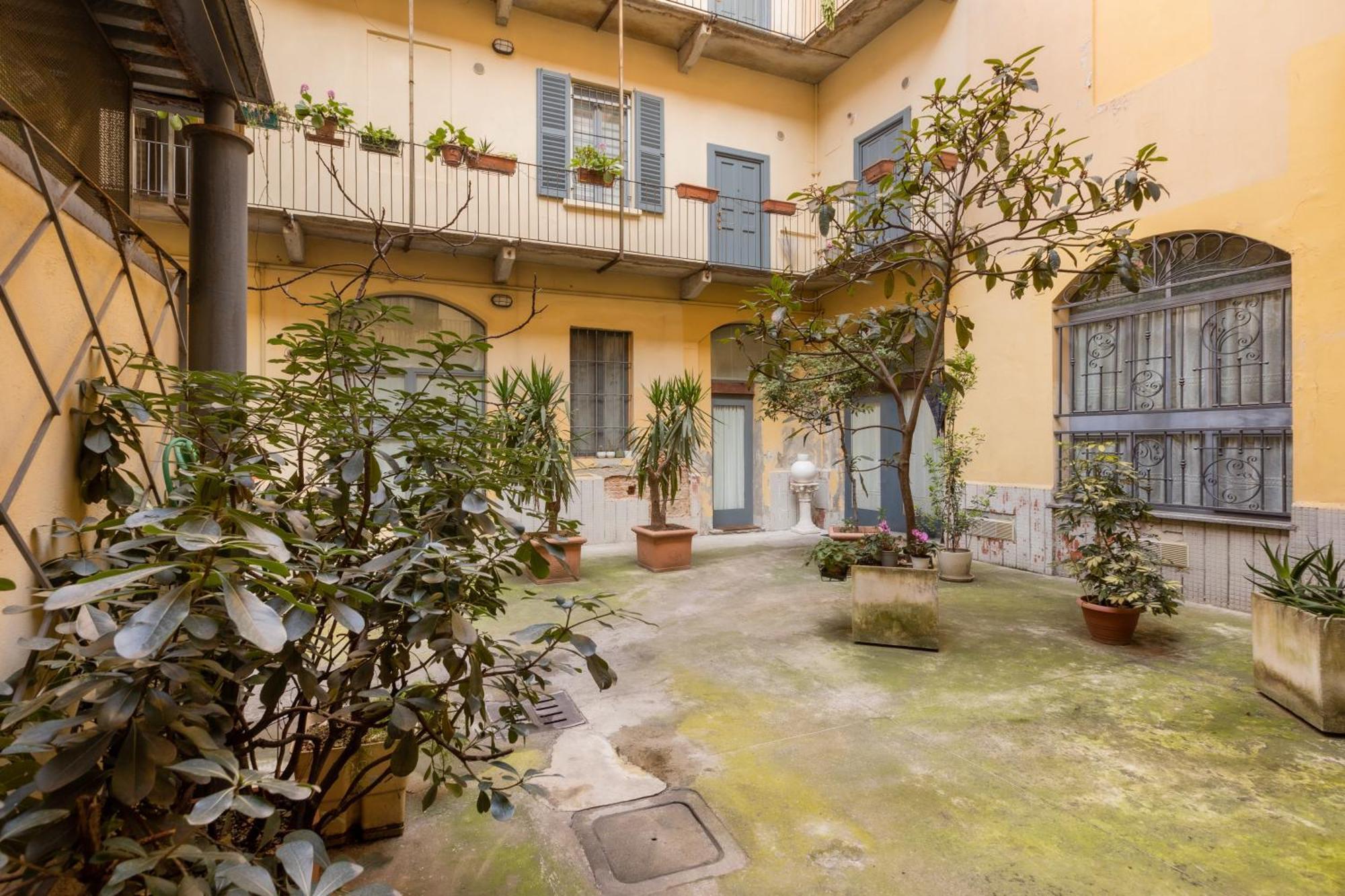 Bricks & Beams Studio In The Key Area Of Milan Exterior photo